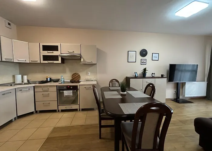 アパート Sky View - Lm Group